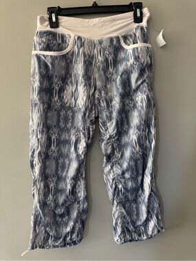 Kyodan | grey and white pattern shorts | XS